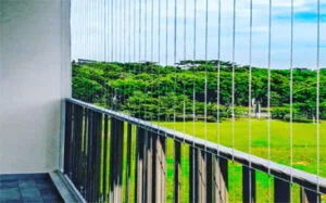 invisible-grill-balcony